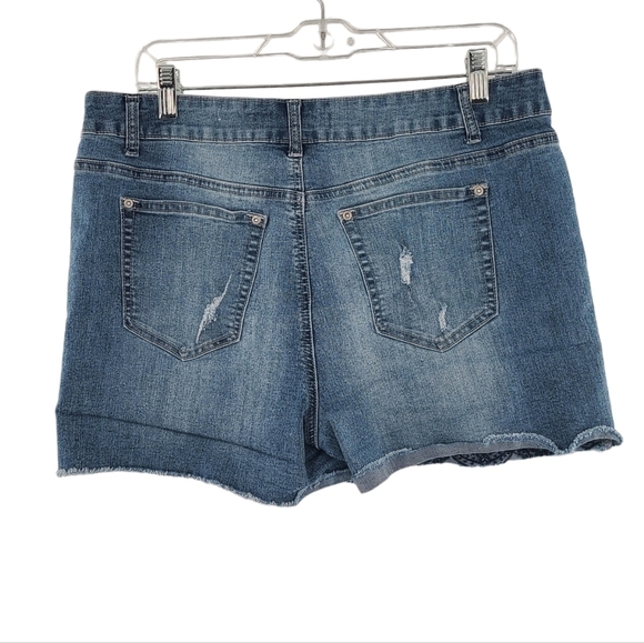 Cato Est. 1946 Denim 5 Pocket Embroidered Around‎ Hem Frayed SZ 16 - Picture 5 of 5